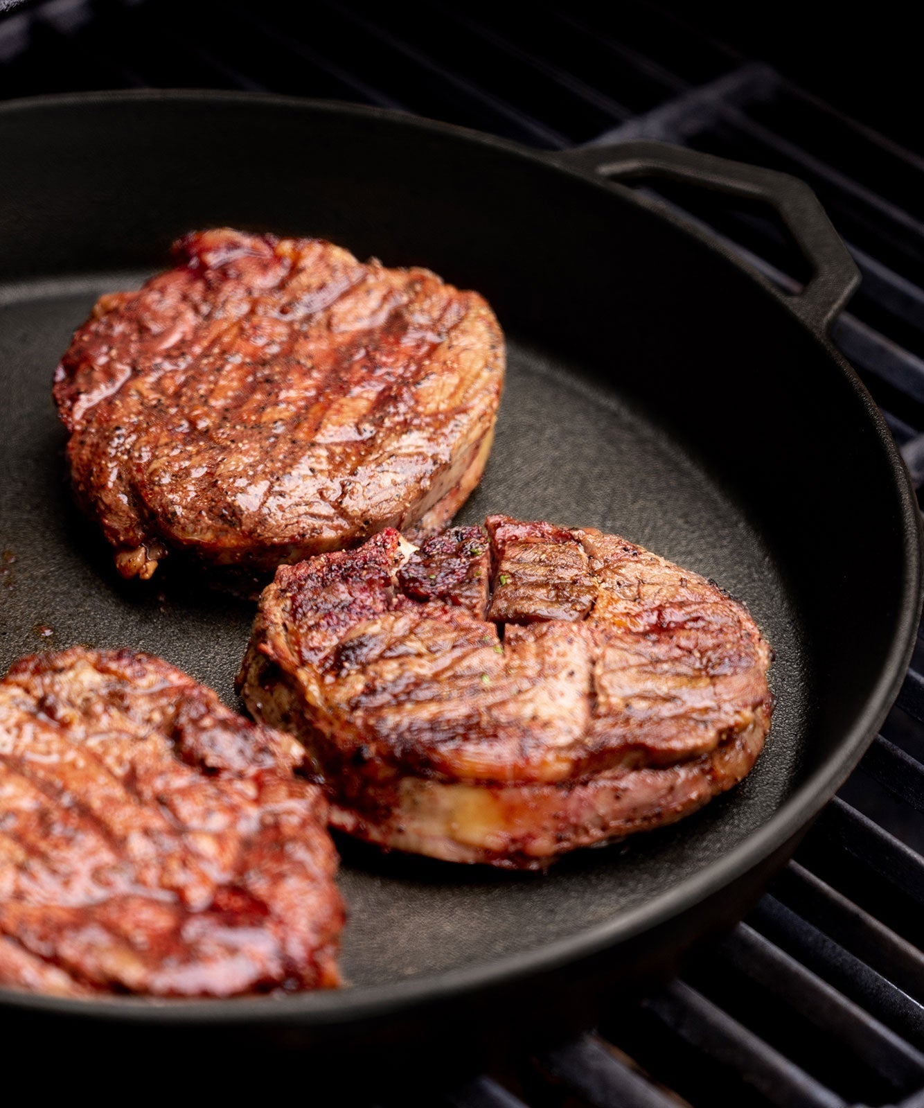 Mastering the Sear: How to Get a Perfect Crust in a Cast Iron Frying Pan