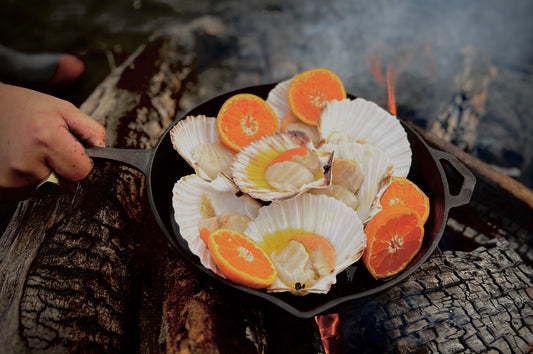 SCALLOPS WITH OLIVES & MANDARIN