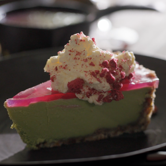 MATCHA & MAPLE CHEESECAKE WITH DRAGON FRUIT JELLY