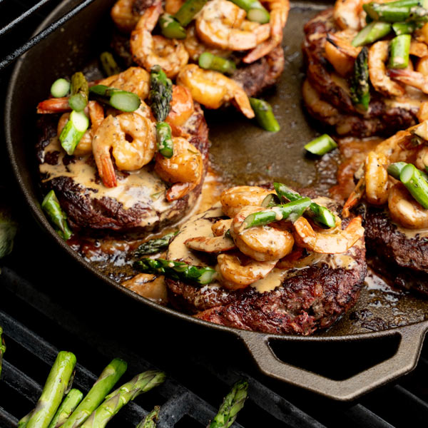 STEAK & PARMESAN PRAWNS