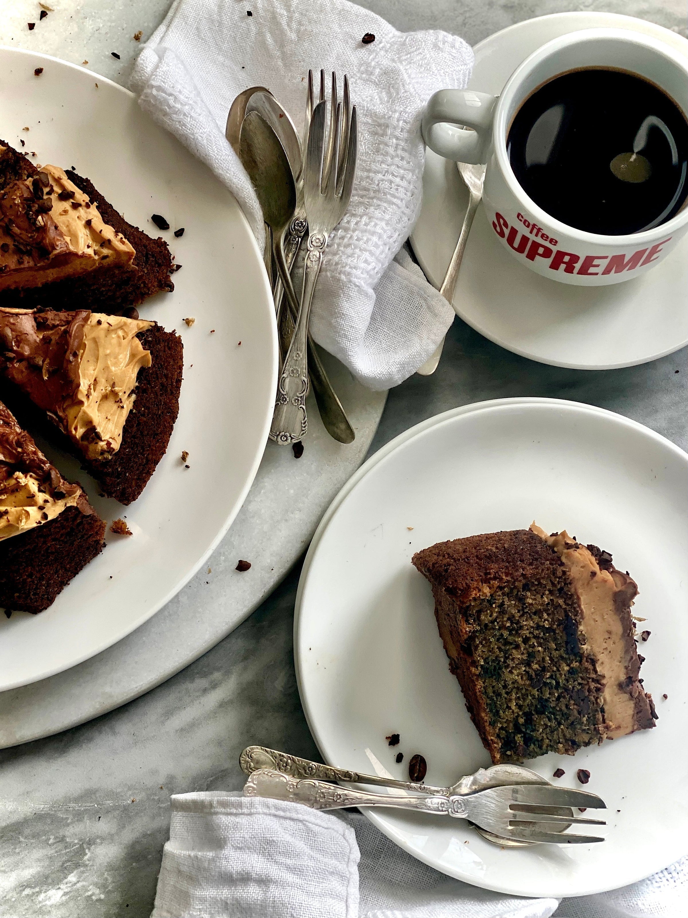 Supreme Coffee & Banana Cake with Dreamy Creamy Coffee Frosting