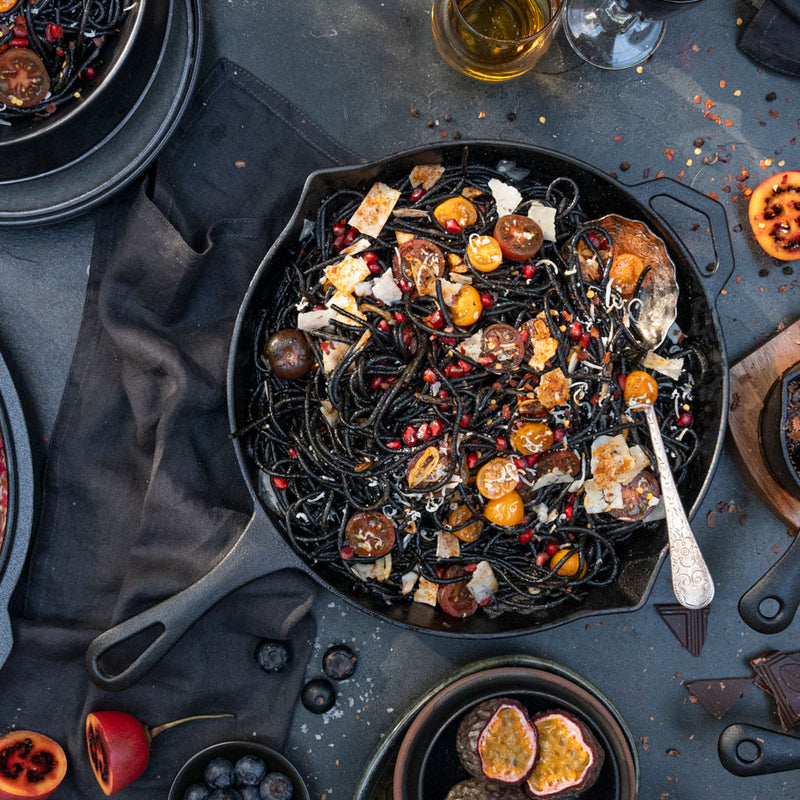Legacy Pan | 28cm Satin Enamel Cast Iron | Antique Black