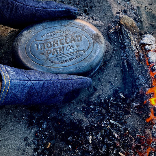 Father’s Day Camp Set by Ironclad Co. Handcrafted Dutch Oven & Ghost Knife