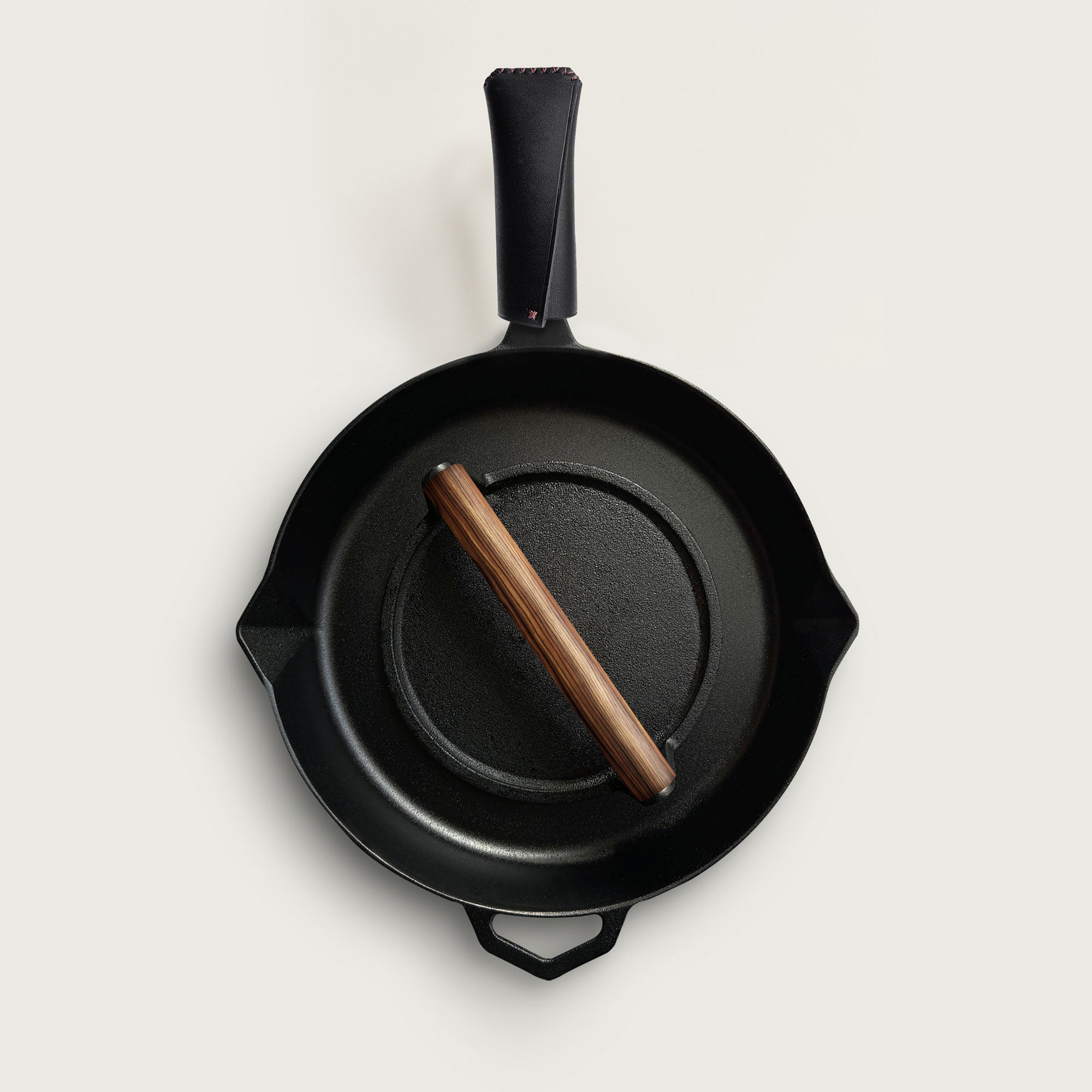 The Father's Day 28cm Satin Enamel Legacy Pan, Snug & Burger Press Bundle