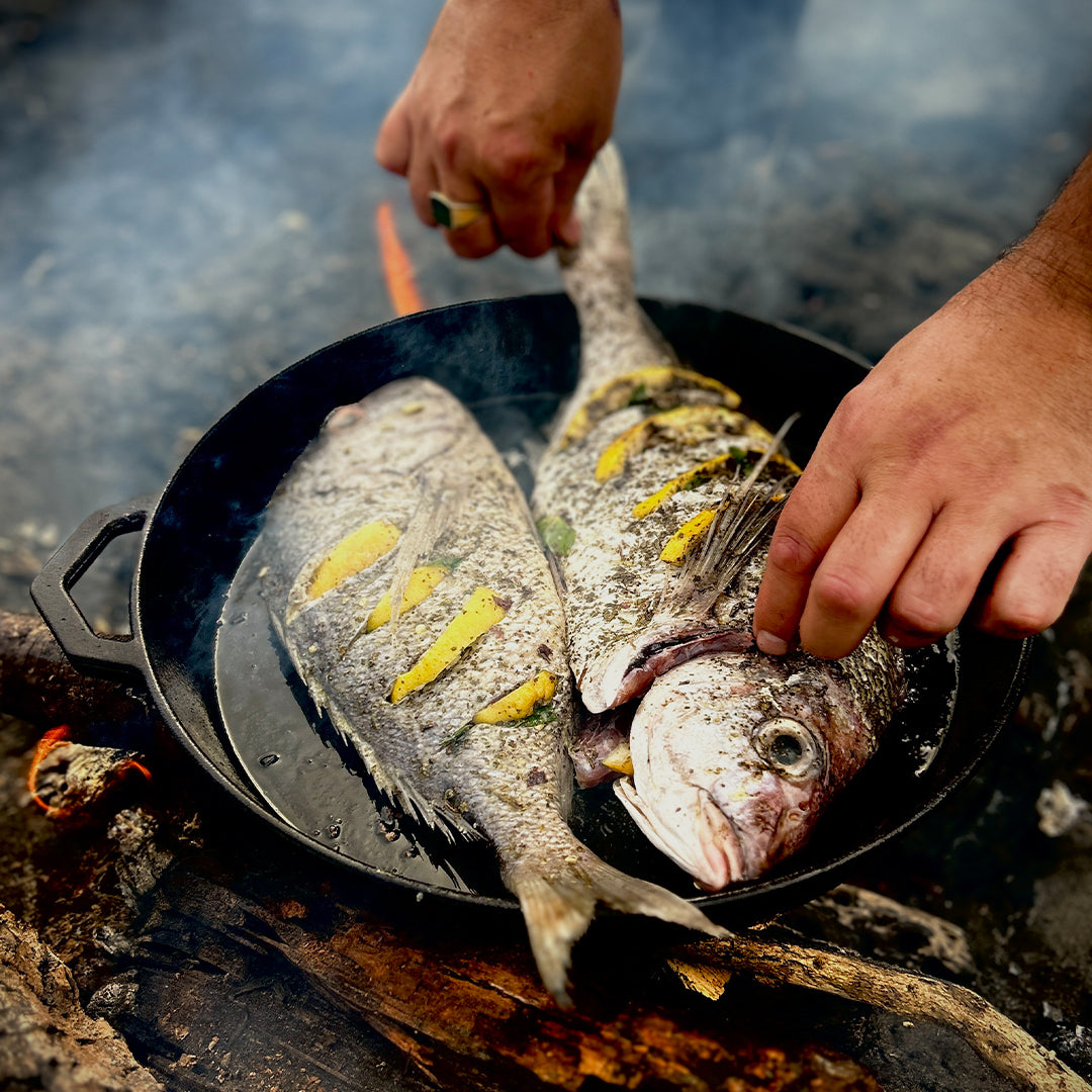 Ironclad Grande Set: 36cm Cast Iron Skillet and Grill