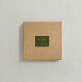 Load image into Gallery viewer, 36cm Serving Lid & Enamel Grande Legacy Pan
