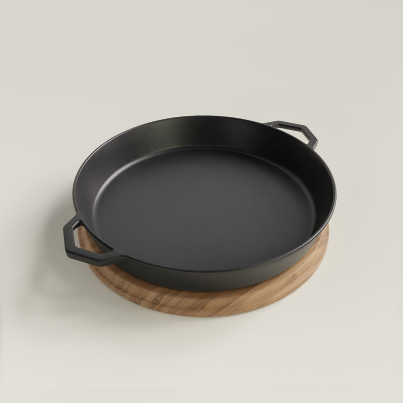 36cm Antique Black Satin Enamel Grande Legacy Pan & Serving Lid