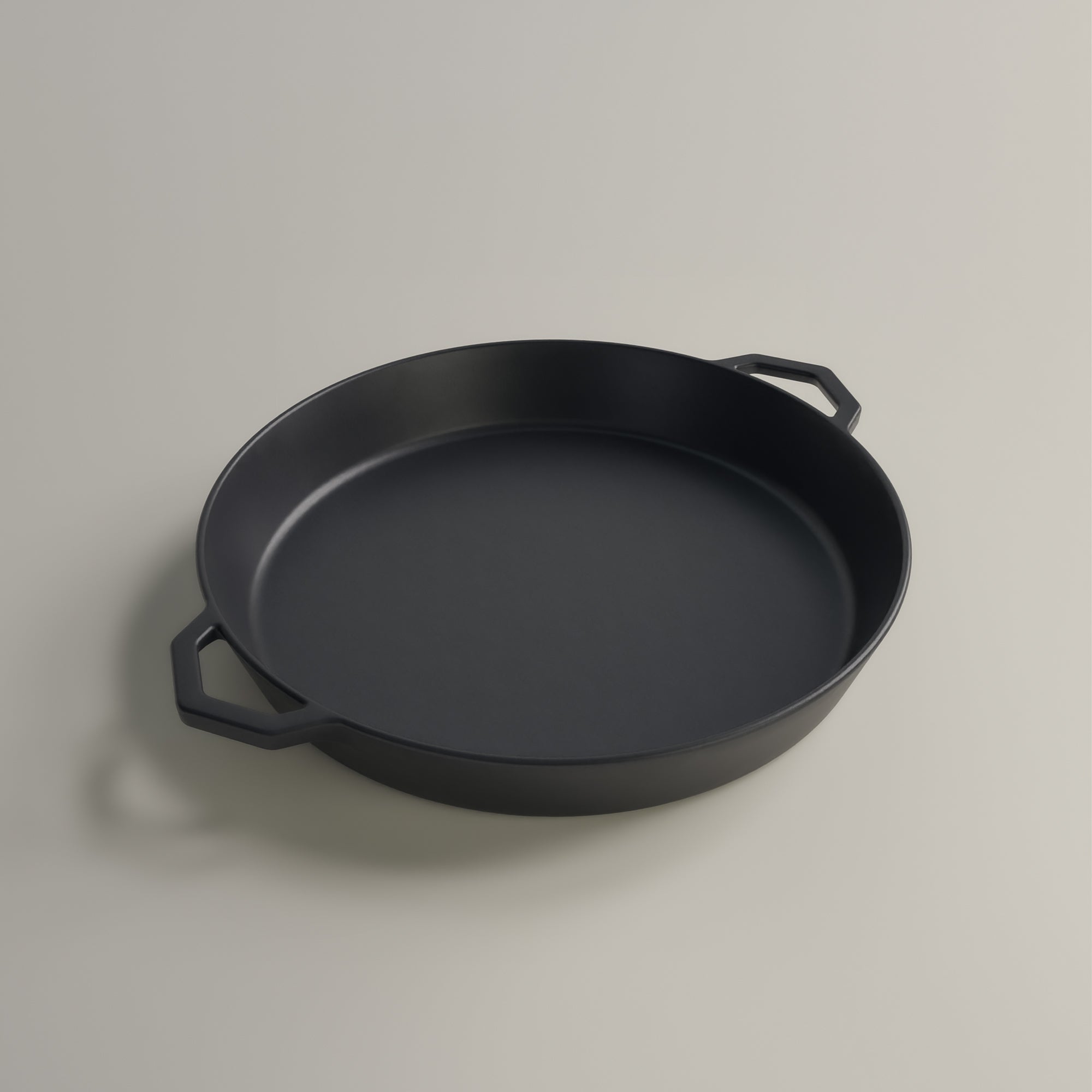 The Entertainer's Bundle in Antique Black