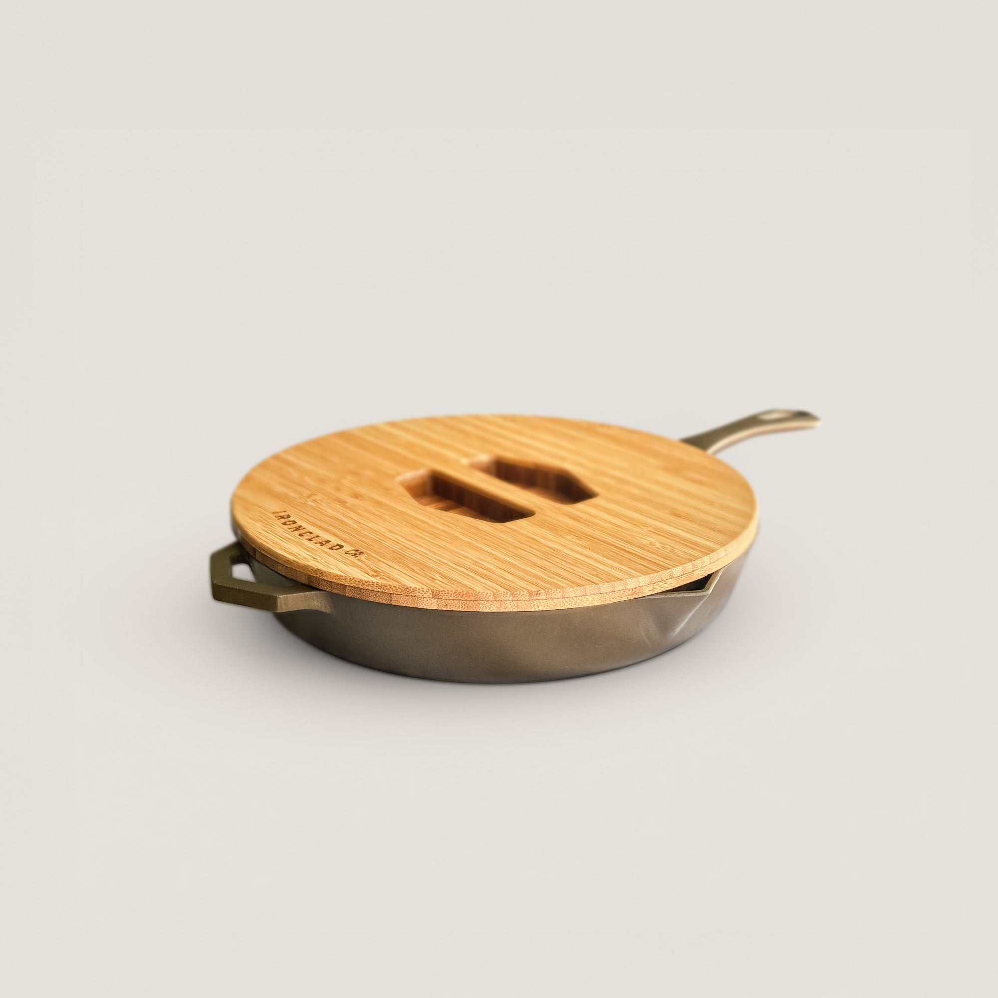 28cm Legacy Serving Lid