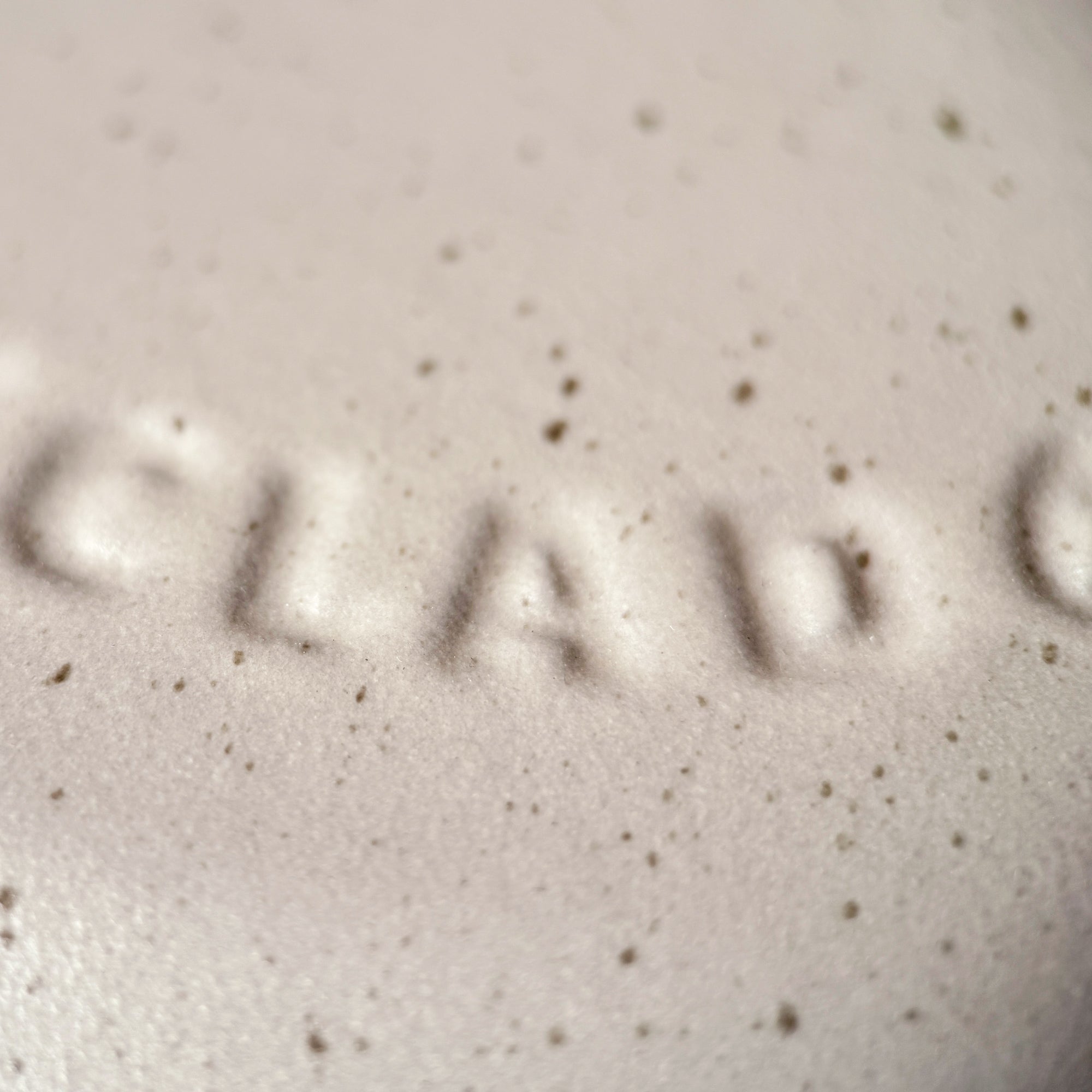 20cm Salt Stone Satin Enamel Lil Legacy Lid