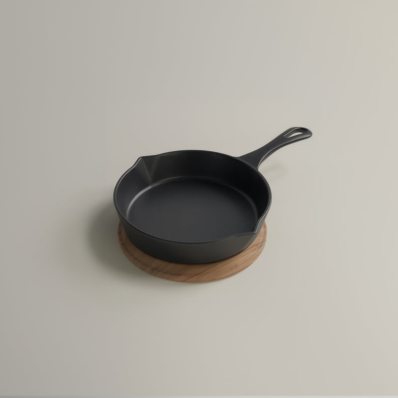 20cm Antique Black Satin Enamel Lil Legacy Pan & Serving Lid