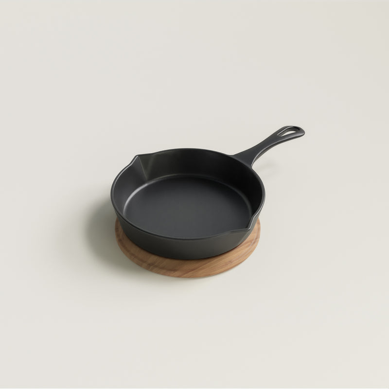 20cm Antique Black Satin Enamel Lil Legacy Pan & Serving Lid