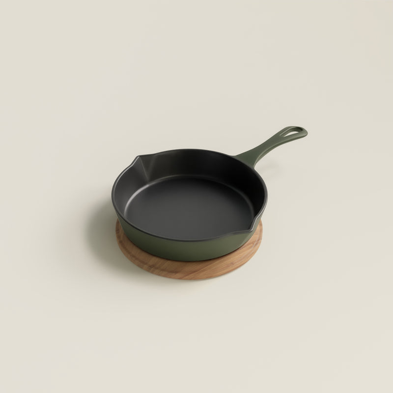 20cm Olive Leaf Satin Enamel Lil Legacy Pan & Serving Lid