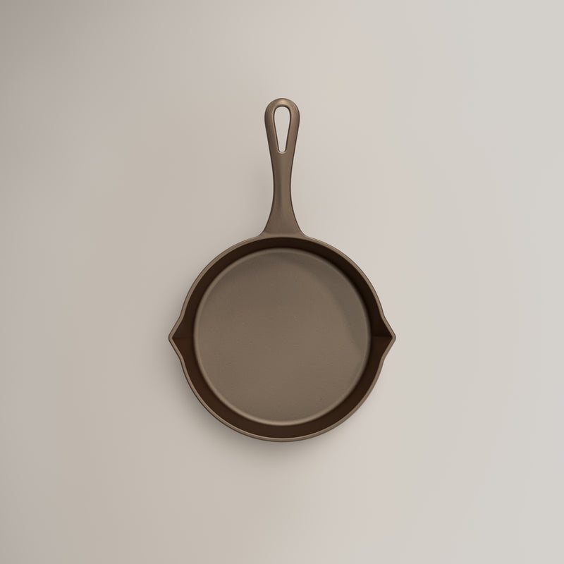 20cm Seasoned Cast Iron Lil Legacy Pan