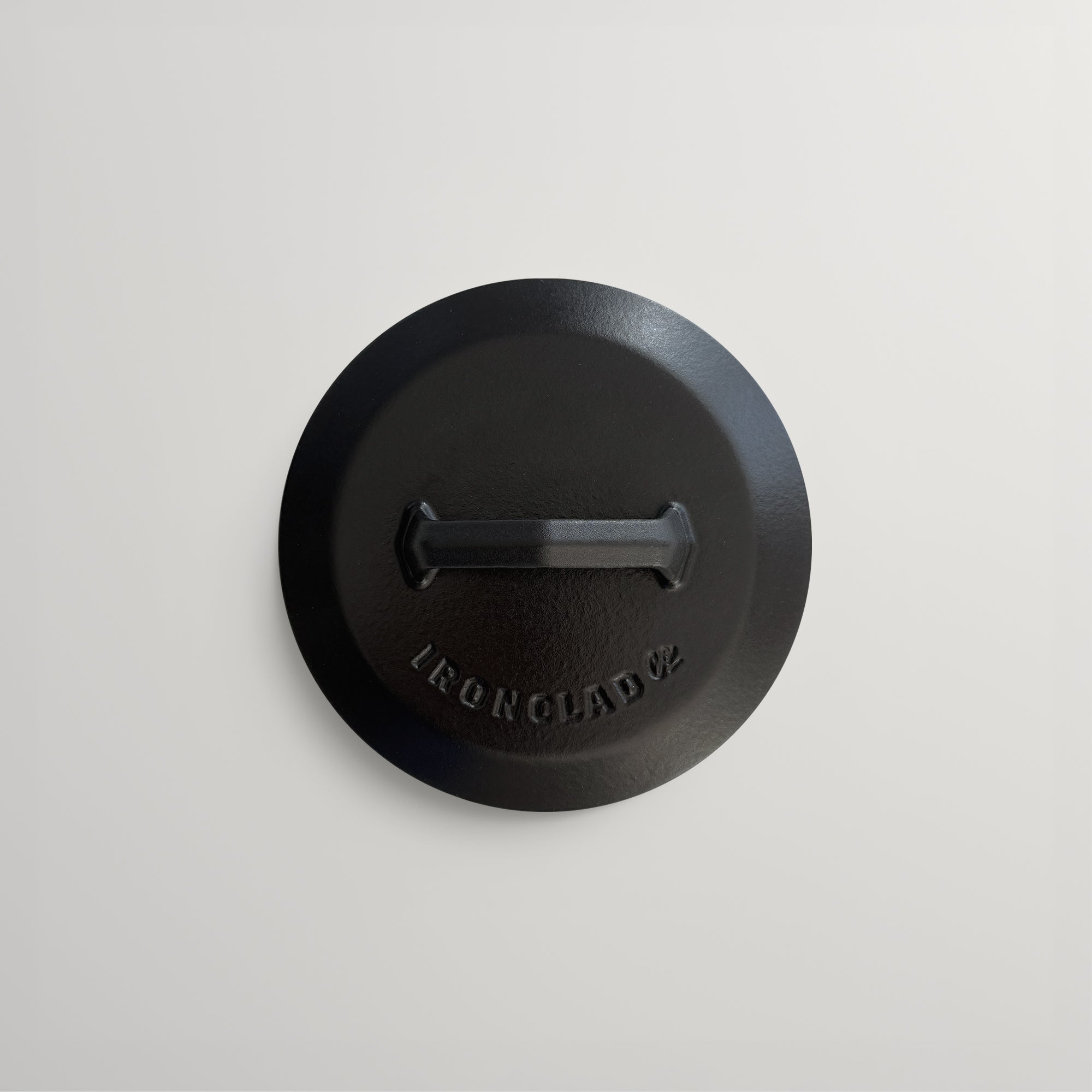 20cm Antique Black Satin Enamel Lil Legacy Lid