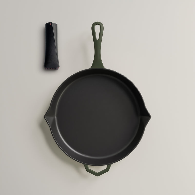 Olive Leaf 28cm Legacy Pan and Snug Bundle