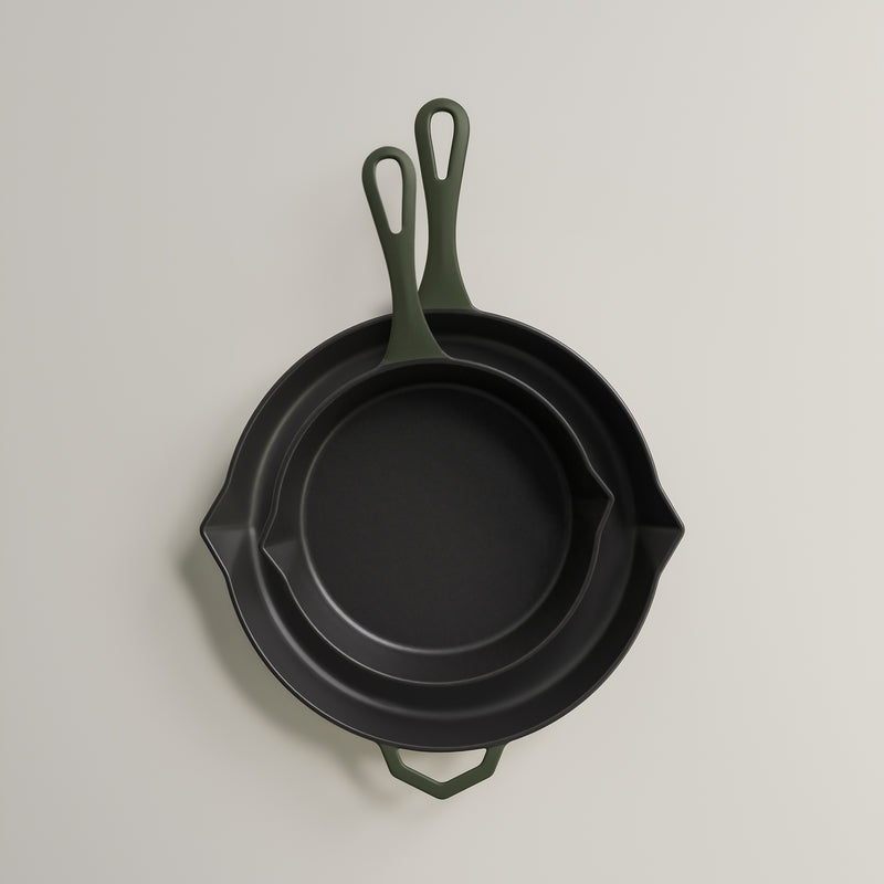 Olive Leaf Enamel Legacy Bundle 28cm and 20cm Cast Iron Pans