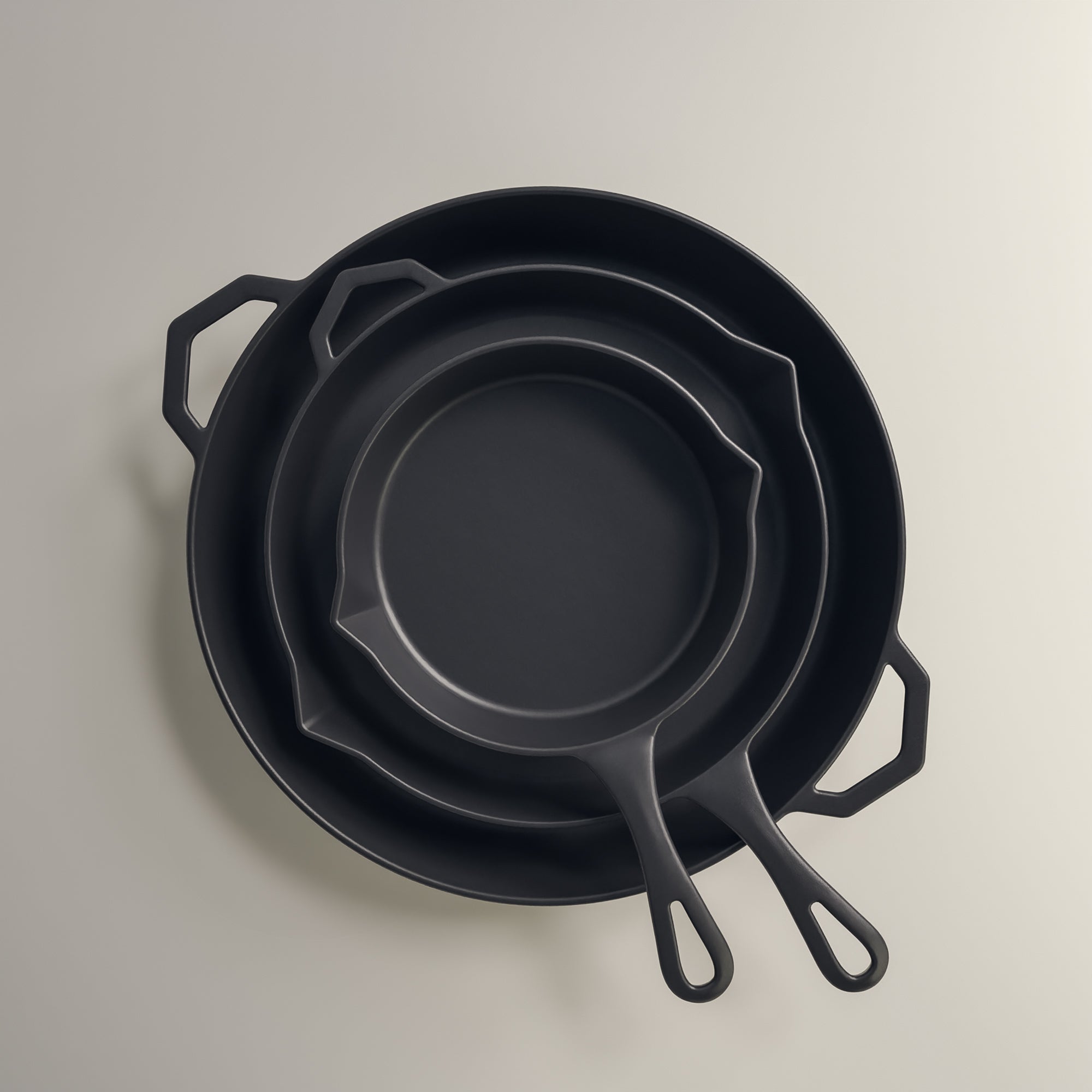The Entertainer's Bundle in Antique Black