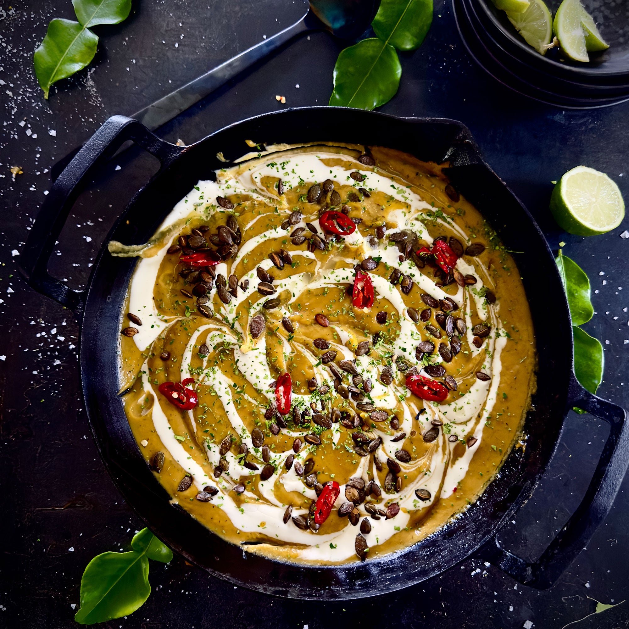 31cm Handcrafted Cast Iron Takumi Wok Set