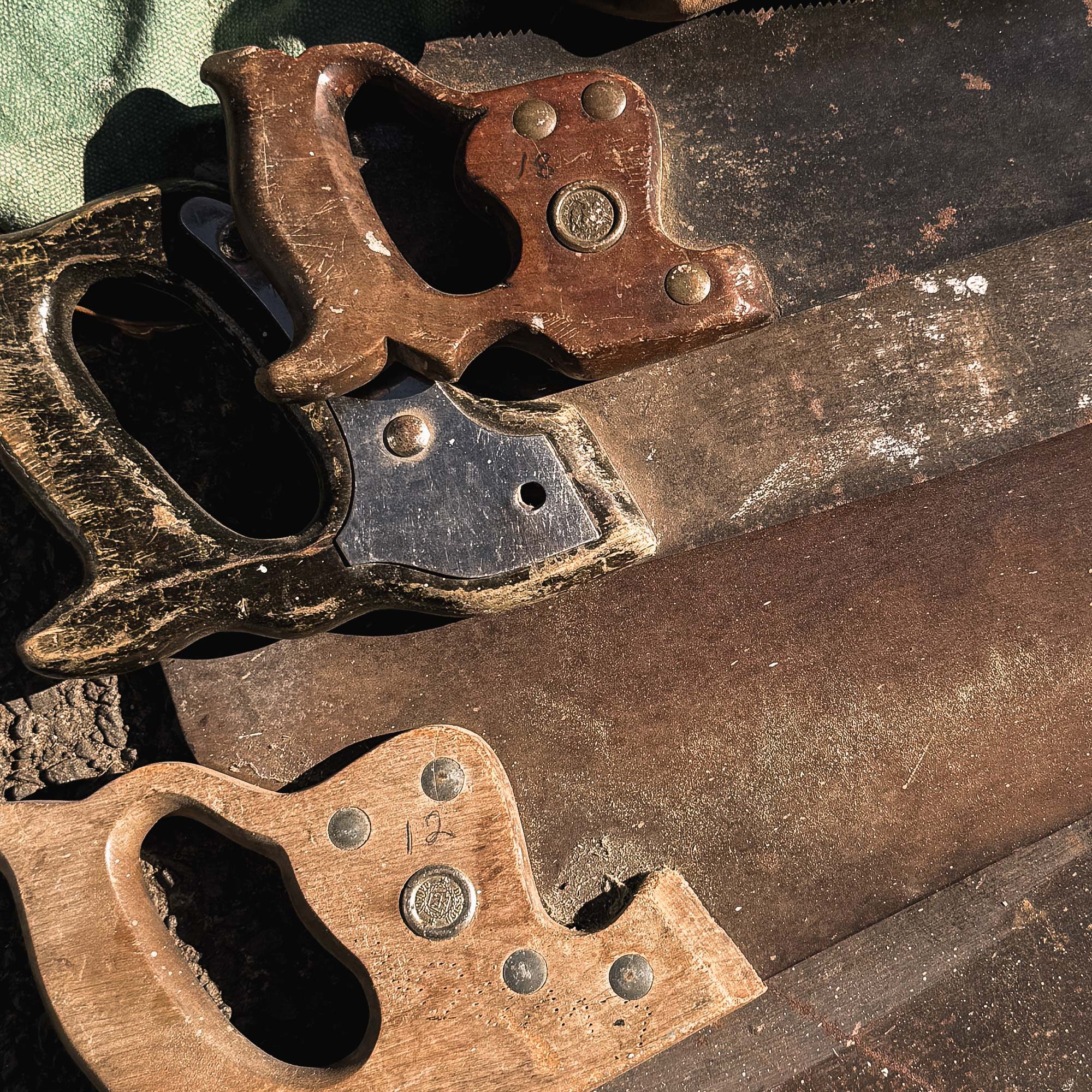 Collector’s Edition | Vintage Sawblade Flip