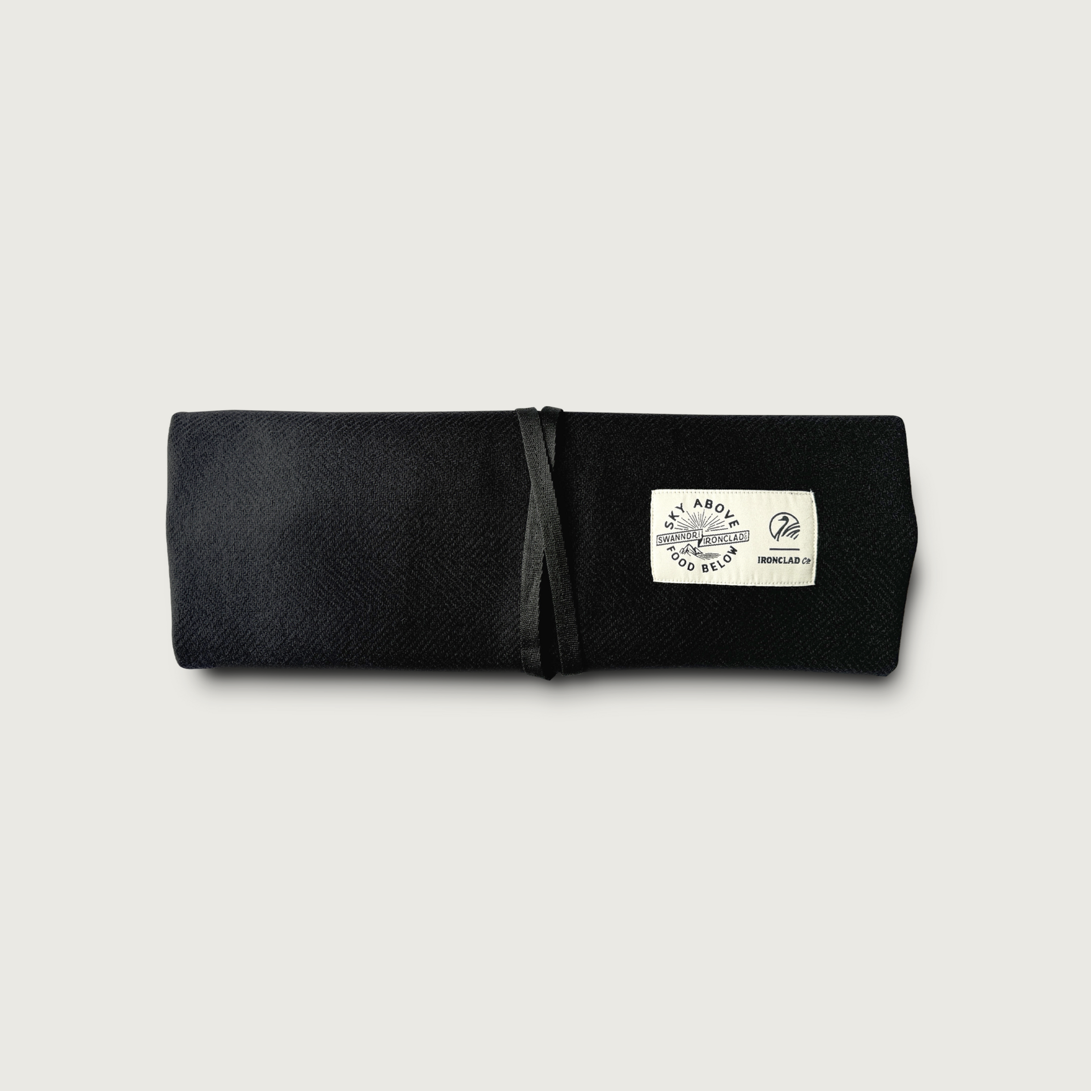 Swanndri x Ironclad Wool Knife Roll