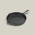 Load image into Gallery viewer, 28cm Serving Lid & Enamel Legacy Pan
